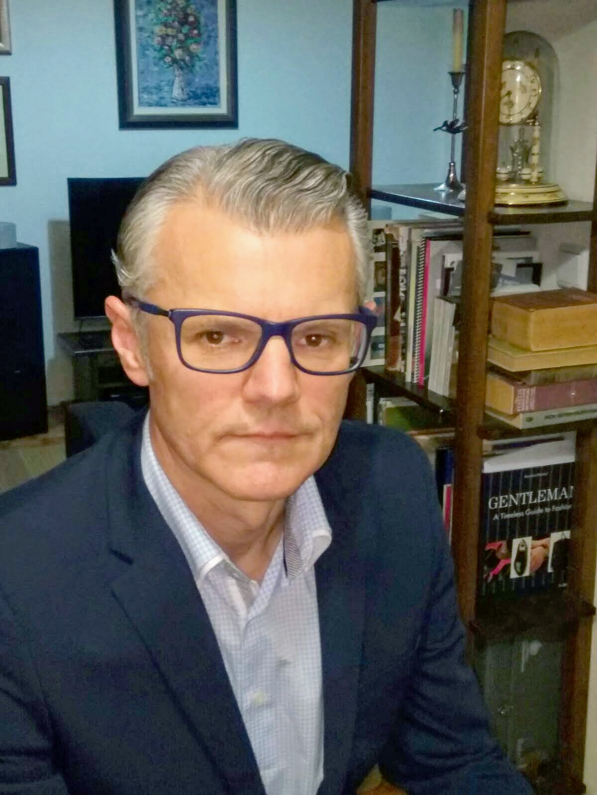 Dr. Glumbić